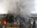 Жервами взрыва и пожара в жилом доме в Томске стали два человека, еще двое жильцов числятся пропали без вести, сообщили новые данные о ЧП в городской администрации