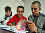 Для получения разрешения на работу теперь мигрантам необходимо подтверждать знание русского языка