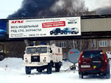 Пожарным спустя почти 20 часов удалось потушить сильный пожар в цехе завода резинотехнических изделий в Барнауле Пожарным спустя почти 20 часов удалось потушить сильный пожар в цехе завода резинотехнических изделий в Барнауле