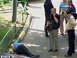 Бывший командир 160-гвардейского танкового полка Юрий Буданов был убит восемью выстрелами из пистолета Макарова в июне 2011 года, когда он выходил из нотариальной конторы, расположенной на Комсомольском проспекте Бывший командир 160-гвардейского танкового полка Юрий Буданов был убит восемью выстрелами из пистолета Макарова в июне 2011 года, когда он выходил из нотариальной конторы, расположенной на Комсомольском проспекте