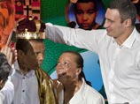 Виталий Кличко короновал Мохаммеда Али в мексиканском Канкуне
