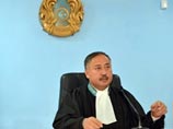 Челаху дали нового адвоката, а журналисты нашли "лишние" трупы на казахстанской заставе Челаху дали нового адвоката, а журналисты нашли "лишние" трупы на казахстанской заставе