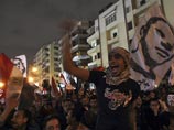 Напомним, многотысячные демонстрации и беспорядки вернулись в Египет из-за небывалого расширения полномочий "президента-фараона"