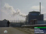 На Хмельницкой АЭС, расположенной в украинском городе Нетешин Хмельницкой области, в минувший вторник произошло ЧП: трое рабочих отравились парами химического вещества