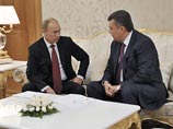 Путин отдельно переговорил практически со всеми лидерами стран Содружества, но наиболее обстоятельный разговор у него состоялся с президентом Украины Виктором Януковичем, передает ИТАР-ТАСС