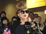 Американская певица Lady Gaga на концерте в петербургском СКК в воскресенье призвала всех россиян оставаться собой, несмотря на сексуальную или религиозную принадлежность