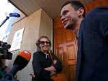 Ксения Собчак и Илья Яшин, июнь 2012 года Ксения Собчак и Илья Яшин, июнь 2012 года