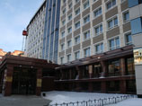 В Тюмени полицейские, пытавшие задержанных током, получили по три года колонии В Тюмени полицейские, пытавшие задержанных током, получили по три года колонии