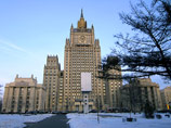 Предложение Путина по загранпаспортам поссорило Россию с Украиной: МИД РФ ругает Киев Предложение Путина по загранпаспортам поссорило Россию с Украиной: МИД РФ ругает Киев