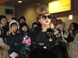 Американская певица Lady Gaga прилетела в Петербург, 7 декабря 2012 года