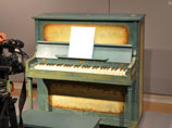 Фортепиано из "Касабланки" продано на аукционе за 602,5 тыс. долларов