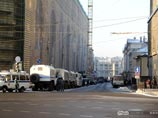 Центр Москвы заполнен полицейскими автобусами - счет идет на десятки
Центр Москвы заполнен полицейскими автобусами - счет идет на десятки