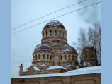 Шойгу приказал своему министерству передать РПЦ храм в Петербурге