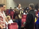 Студенты РГТЭУ продолжают бастовать, руководство вуза уповает на президента Студенты РГТЭУ продолжают бастовать, руководство вуза уповает на президента