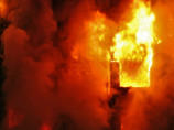 Из-за пожара в обшитом пластиком здании в Подмосковье погиб человек, девять пострадали