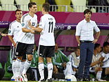 Тренер сборной Германии признал, что ошибся с составом на полуфинальный матч Евро-2012
