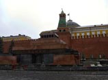 Мавзолей Ленина на Красной площади будет закрыт на ремонт до 30 апреля 2013 года. Доступ туристов в здание прекратился еще в сентябре, и первоначально предполагалось, что музей откроется для посетителей до конца декабря
