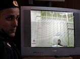 21 ноября Развозжаеву предъявили обвинения в разбое, который он якобы устроил в 1997 году. По предварительным данным, он якобы напал ради меховых шапок на предпринимателя в Ангарске