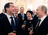 Президент - человек серьезный, его, как говорят французы, положение ну совсем обязывает, однако и он иногда может что-то "ляпнуть" Президент - человек серьезный, его, как говорят французы, положение ну совсем обязывает, однако и он иногда может что-то "ляпнуть"