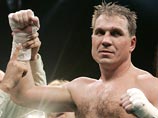 Боксер Олег Маскаев выиграл первый бой после трехлетнего перерыва Боксер Олег Маскаев выиграл первый бой после трехлетнего перерыва