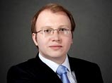 У Путина пока небольшой опыт самоозвучания, кое-где синхронность нарушена. Звукорежиссер решил добавить в голос больше "металла", перетянул басы - отсюда ощущение чужого голоса", - пишет петербургский политик Кирилл Страхов У Путина пока небольшой опыт самоозвучания, кое-где синхронность нарушена. Звукорежиссер решил добавить в голос больше "металла", перетянул басы - отсюда ощущение чужого голоса", - пишет петербургский политик Кирилл Страхов