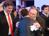 Депардье объяснился: он "остается французом" и хочет к российскому гражданству добавить бельгийское Депардье объяснился: он "остается французом" и хочет к российскому гражданству добавить бельгийское