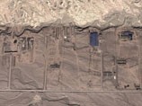 Бывший сотрудник ЦРУ заинтриговал журналистов таинственной находкой на картах Google Earth. Аллен Томсон из любопытства начал исследовать окрестности китайского города Кашгар, неожиданно для себя обнаружив комплекс массивных зданий
