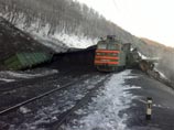 По предварительным данным в результате железнодорожной аварии погибло 2 человека По предварительным данным в результате железнодорожной аварии погибло 2 человека
