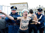 Активистки украинского движения Femen выступили в защиту прав сексуальных меньшинств