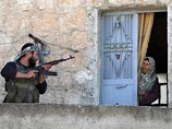 По данным организации, изнасилования повсеместно используются в Сирии как "действенное оружие ведения войны". Жертвами такого рода преступлений повсеместно становятся женщины и девушки По данным организации, изнасилования повсеместно используются в Сирии как "действенное оружие ведения войны". Жертвами такого рода преступлений повсеместно становятся женщины и девушки