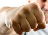 На Урале бывший заключенный избил в кафе надзирателя со словами: "А помнишь, как я сидел..." На Урале бывший заключенный избил в кафе надзирателя со словами: "А помнишь, как я сидел..."