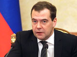 Медведев всерьез взялся за российские школы: интернета без туалета быть не должно