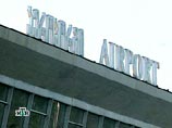 Сотрудники информационной службы Тбилисского международного аэропорта опровергли информацию о том, что в аэропорту отказались принимать спецборт с телом убитого в Москве вора в законе Аслана Усояна Сотрудники информационной службы Тбилисского международного аэропорта опровергли информацию о том, что в аэропорту отказались принимать спецборт с телом убитого в Москве вора в законе Аслана Усояна