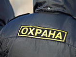 На Хованское кладбище не пускают журналистов. "Разберутся по понятиям", предупреждает охрана На Хованское кладбище не пускают журналистов. "Разберутся по понятиям", предупреждает охрана