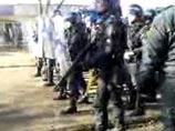 Азербайджанские беспорядки после сожжения отеля и машин продолжились - толпу в Исмаиллы разогнали войска Азербайджанские беспорядки после сожжения отеля и машин продолжились - толпу в Исмаиллы разогнали войска