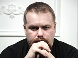 Приставам Мосгорсуда не понравился габаритный нож Демушкина: националиста проверили и отпустили Приставам Мосгорсуда не понравился габаритный нож Демушкина: националиста проверили и отпустили
