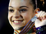 За произвольную программу на чемпионате континента Аделина Сотникова получила от судей 126.38 балла и не сумела удержать лидерство