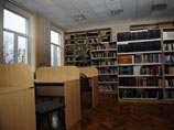 Директор лицея объявил, что московского учителя за выступление против "антигейского" закона никто не тронет Директор лицея объявил, что московского учителя за выступление против "антигейского" закона никто не тронет