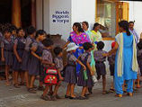 В одной из католических епархий Индии ввели курс полового воспитания для детей