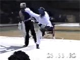 Недавно в сети появилось видео 1992 года, на котором удар его соперника был настолько точным, что знаменитый ныне "Доктор Железный Кулак" рухнул как подкошенный"