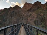 Сотрудники компании, разрабатывающие сервис Street View, исследовали национальный парк и привели больше 9 000 снимков, из которых получились живописные панорамы самого большого каньона