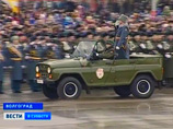 В Волгограде начался торжественный парад в честь 70-летия победы в Сталинградской битве