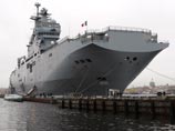 Вертолетоносец Mistral, Санкт-Петербург, ноябрь 2009 года Вертолетоносец Mistral, Санкт-Петербург, ноябрь 2009 года