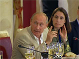 Фиона Хилл и Владимир Путин на встрече с участниками международного дискуссионного клуба &#171;Валдай&#187;, 12 сентября 2010 г.