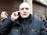"Хватит пиариться!": нацболы побили Удальцова на гражданской панихиде по Долматову "Хватит пиариться!": нацболы побили Удальцова на гражданской панихиде по Долматову