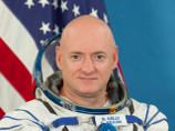 Астронавт NASA начал подготовку к годовому полету на МКС в команде с россиянином Астронавт NASA начал подготовку к годовому полету на МКС в команде с россиянином