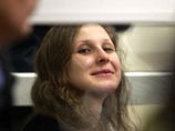 Суд встал на сторону Алехиной из Pussy Riot, сняв половину ее лагерных взысканий Суд встал на сторону Алехиной из Pussy Riot, сняв половину ее лагерных взысканий