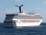 В Мексиканском заливе спасают круизный лайнер Carnival Triumph с 4000 пассажиров и отказавшими двигателями
