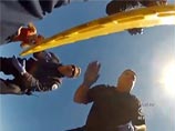 Американец чудом выжил, рухнув с высоты в 4 км с неисправным парашютом и попутно сняв ВИДЕО 