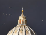 В Риме строят предположения о том, как будут именовать Папу на покое и  кто станет его преемником
